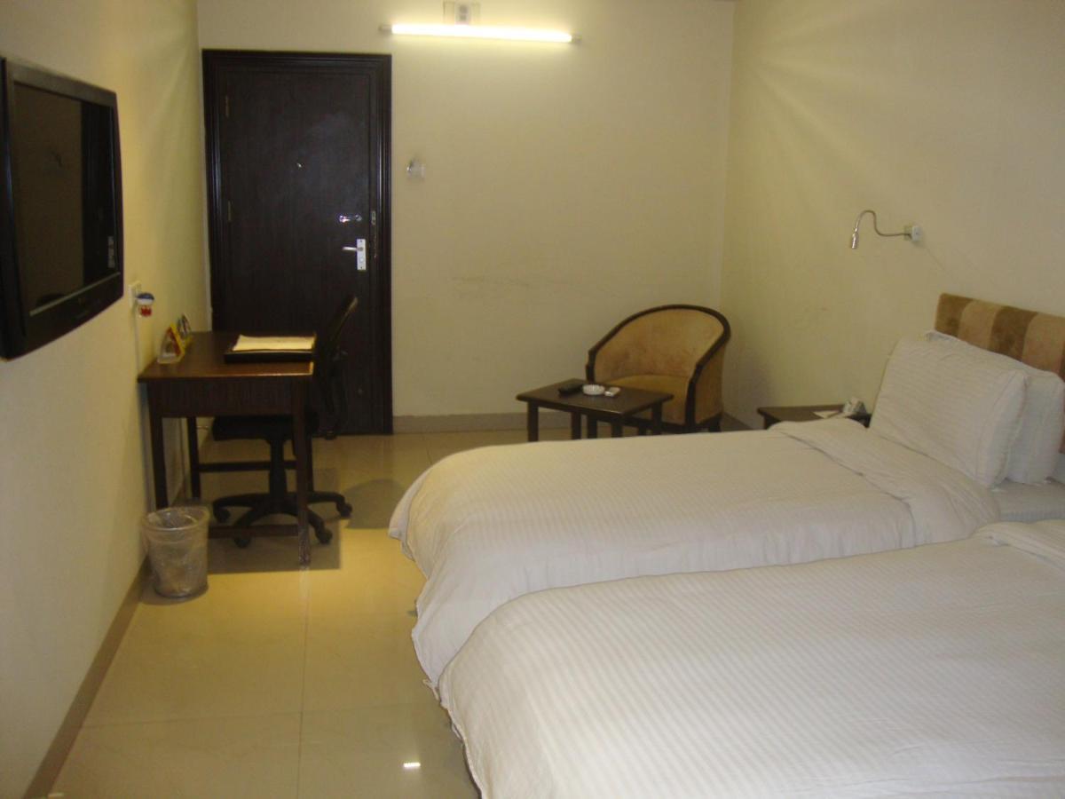 Lords Eco Inn Dahej Exterior photo